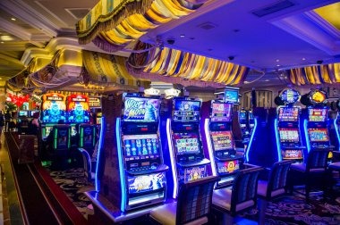 Live Fishing Arcade dealer studio at keluaran sgp with multi-camera setup